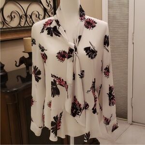 NWT Vince Camuto floral peplum classic blouse top tie  XS Xsmall